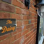 The Dairy At Lodge Farm